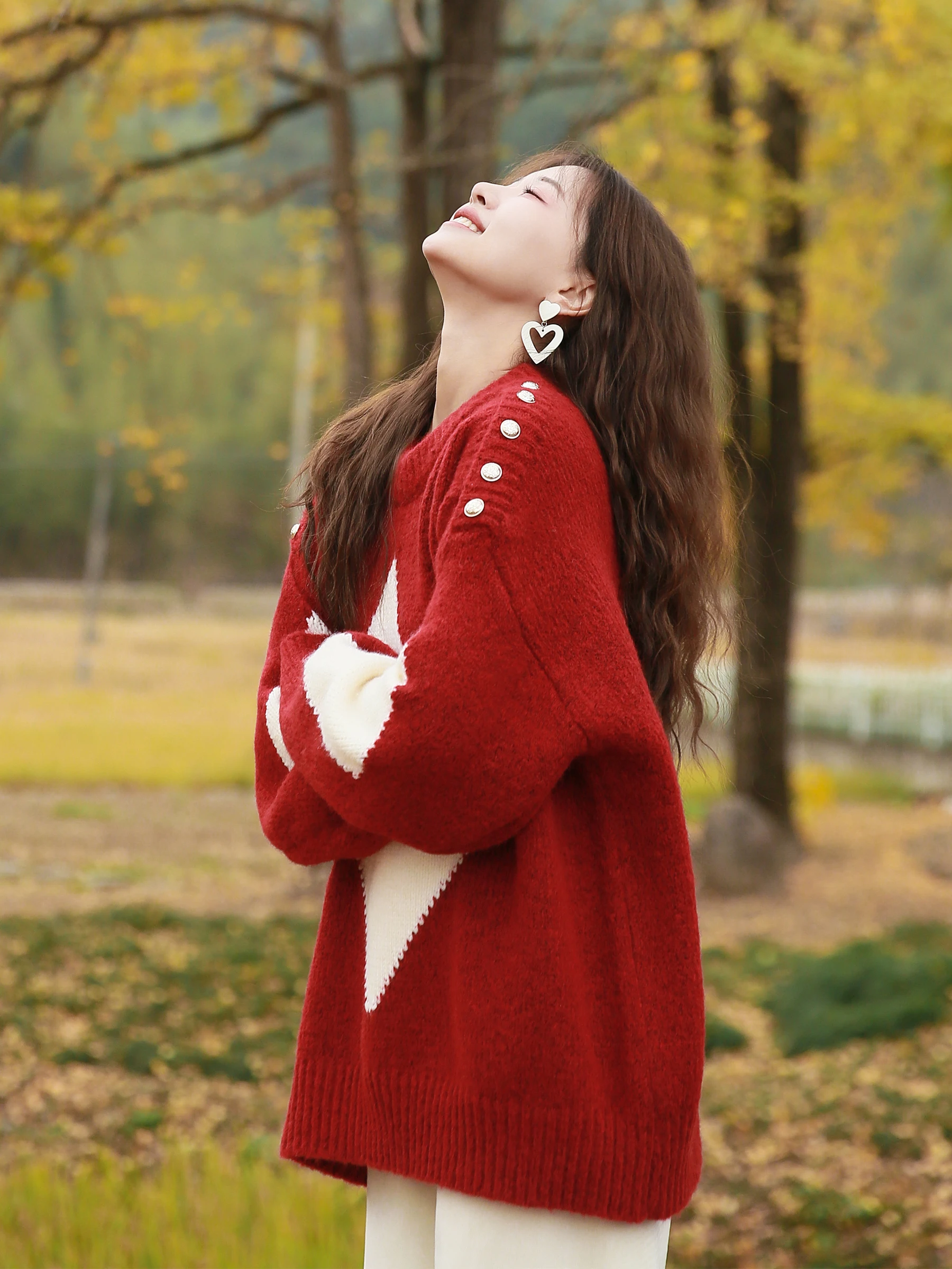 

Ladies Thiened Loose Knitted Sweater Red New Year Aosphere Lazy Sle Autumn Winter New Faionable Top Women's Clothing