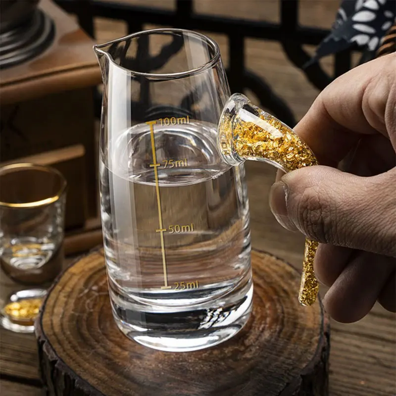 1pcs Golden Mountain Shaped Baijiu Pot Exquisite Gold Foil Wine Pot with Handle with Scale Line Decanter Household Best Gifts