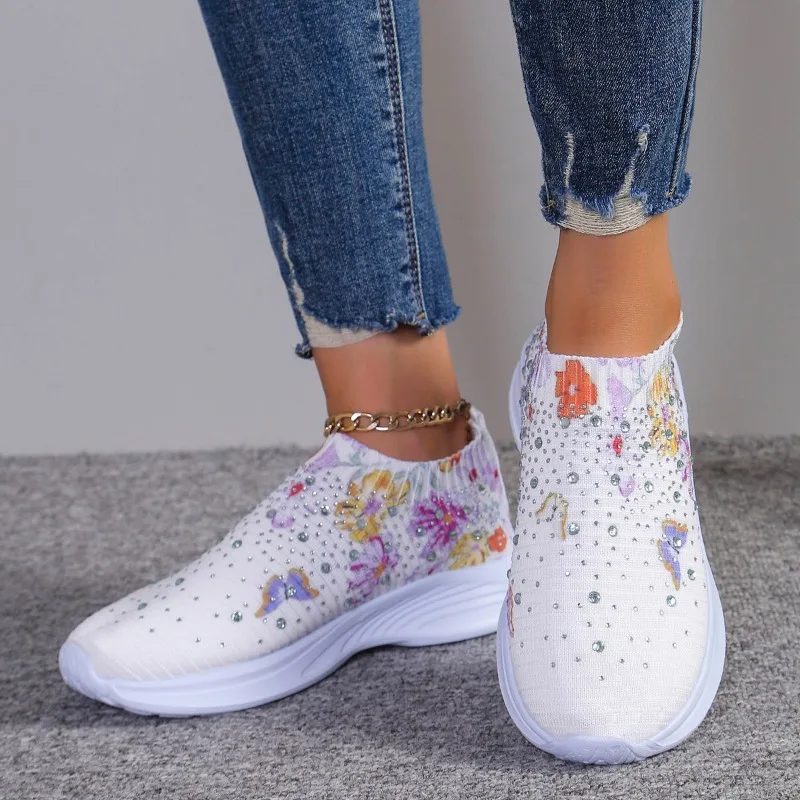 Mesh Low Heel Breathable Sneakers Slip-on Mixed Colors Ladies Shoes on Sale 2024 High Quality Spring Adult Vulcanize Shoes