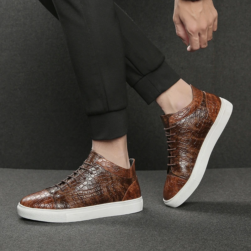 Classic Men Fashionable High-top Shoes Popular Casual Shoes in Europe America Korean-style High-top Sneakers Social Shoes Men