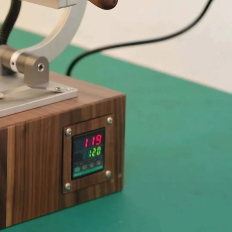 2026   Mini Manual Handmade Hot Fil Stamping Gilding Press Machine for Leather LOGO Letter Number Trademark Wallet Automat