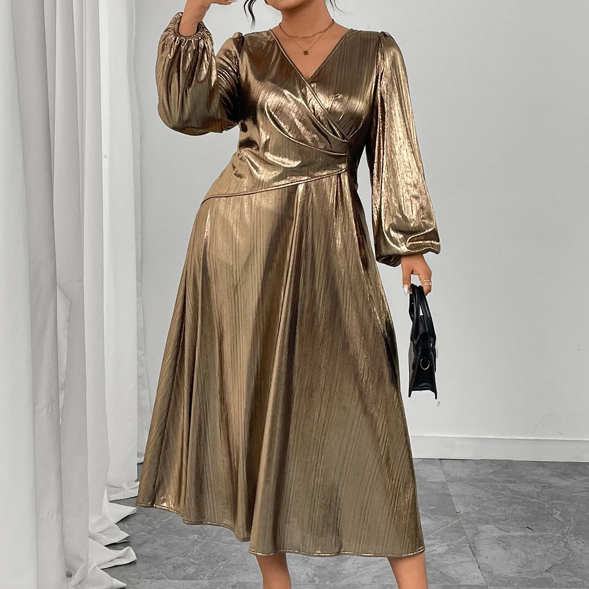 Elegant Party Dress Women's Evening V Neck Long Sleeve Metallic Gold Dresses Pleated Skirt Maxi Dress High Waist A Line Dress