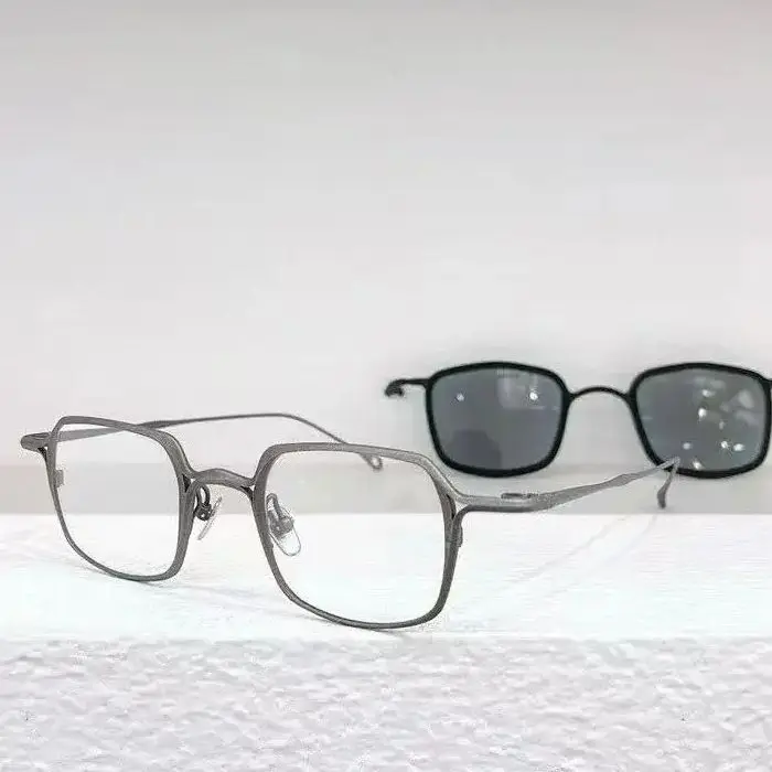 

Luxury Vintage Glasses Frames For Man Women Square Magnetic Clip Eyeglass French Designer Brand Ultralight Titanium Sunglasses