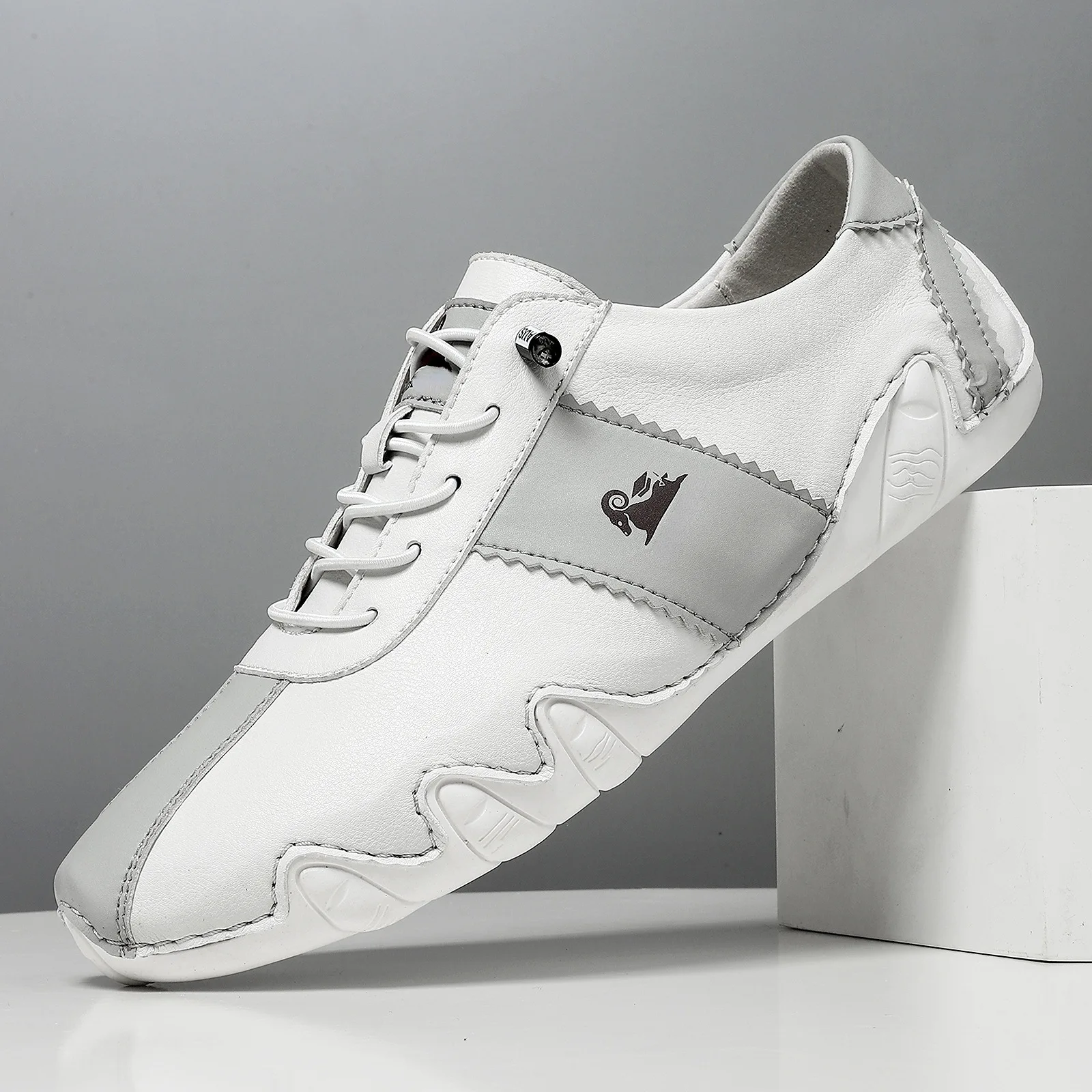 Best-selling Octopus Classic Men Sports Shoes Women Shoes Low-top Couple Casual Shoes Designer Fashionable Leisure Sneakers