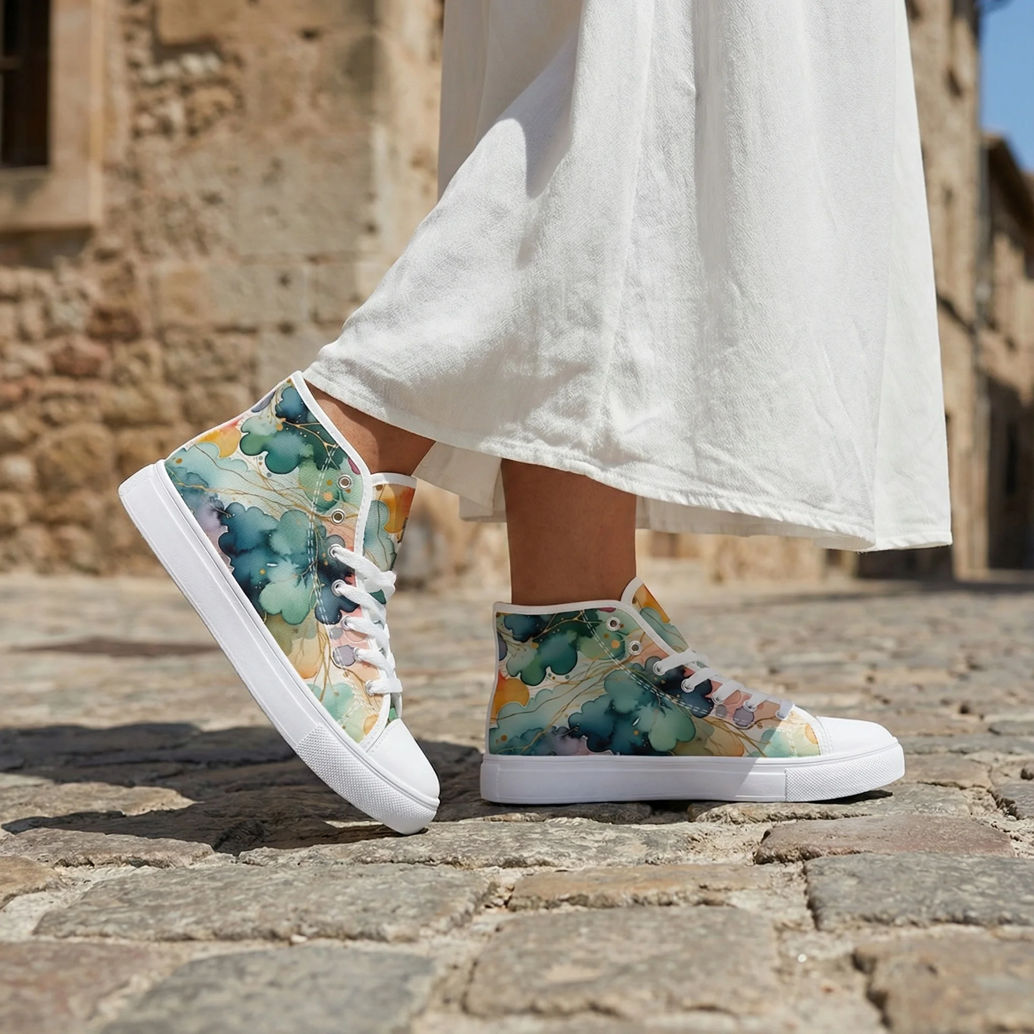 

Watercolor four-leaf clover art pattern casual high-top canvas shoes high-quality girls' fashion shoes campus sneakers