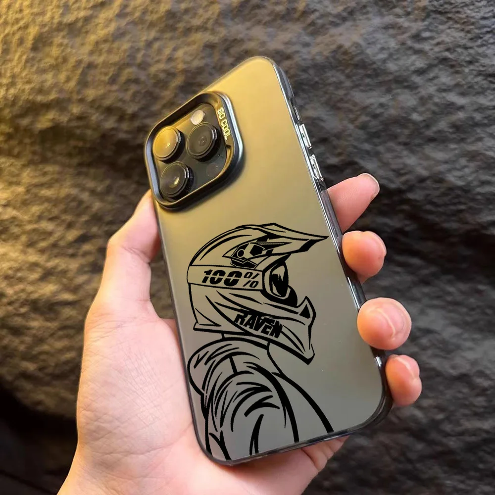 Funda de teléfono creativa para motociclista para iPhone 17 16 15 14 13 12 11 Pro/ Max/Plus, cubierta trasera anticaída y con protección contra golpes