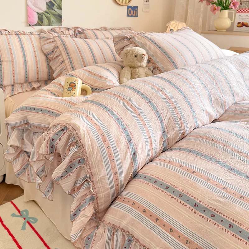 3 Piece seersucker stripe duvet cover Set ， comfortable Bedding Set Bedspread for All Season