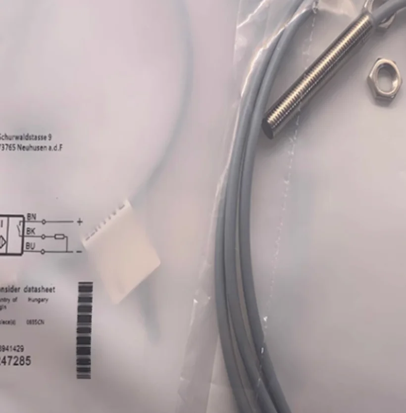 

3pcs New proximity switch BES M08MI-PSC20B-BV02 M08MI-NOC20B-BV02 M08MI-NSC15B-BV02 M08MI-POC20B-BV02