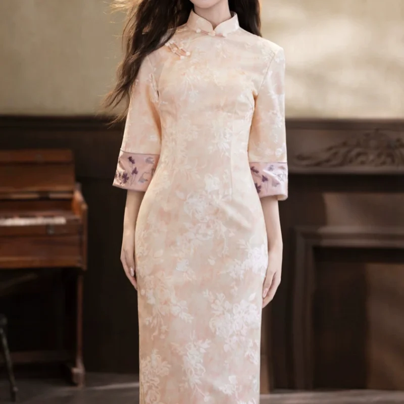elegante-abito-cinese-da-donna-qipao-ricamato-con-maniche-a-tre-quarti-colletto-alla-coreana-jacquard-morbido-lungo-per-uso-quotidiano