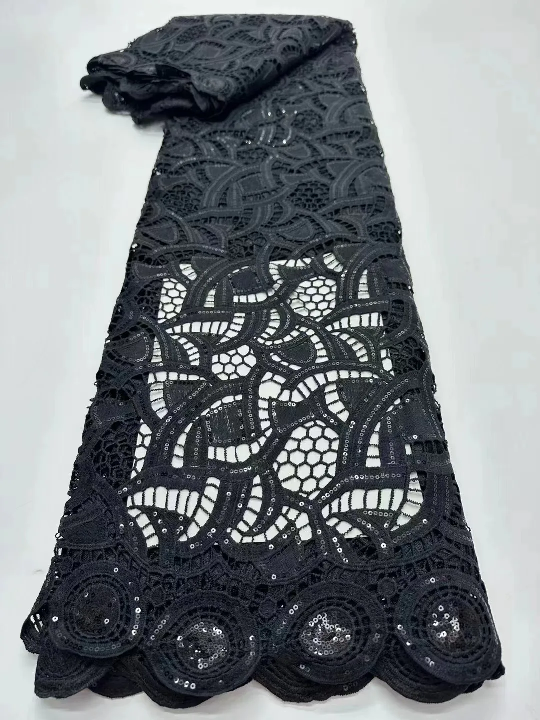 

Black Guipure Cord Lace Fabric 2024 Latest African Guipure Embroidery Lace Fabric with Sequins Lace for Women Wedding Dress