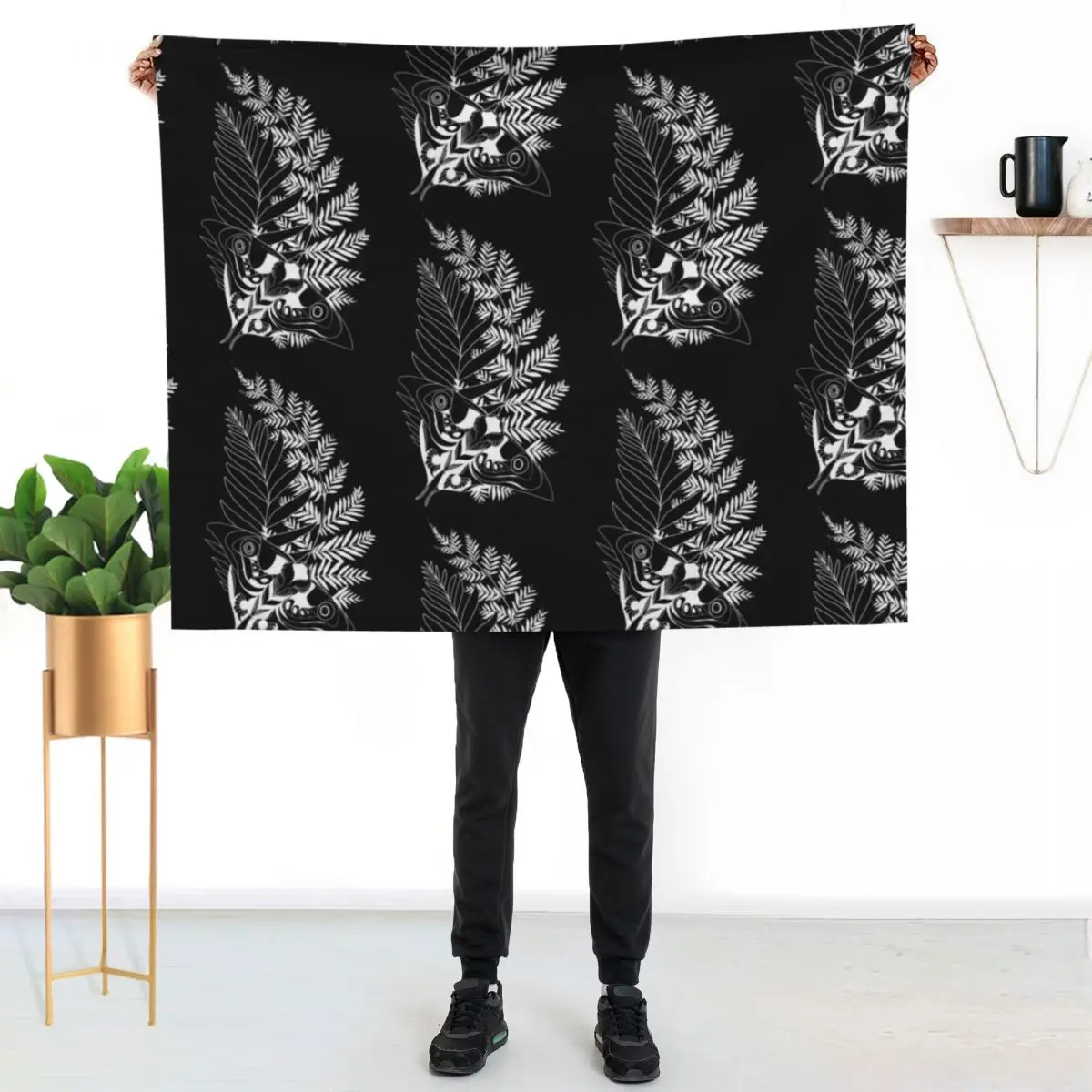 Ellie tattoo Throw Blanket Reusable Durable Soft Blanket for All Seasons