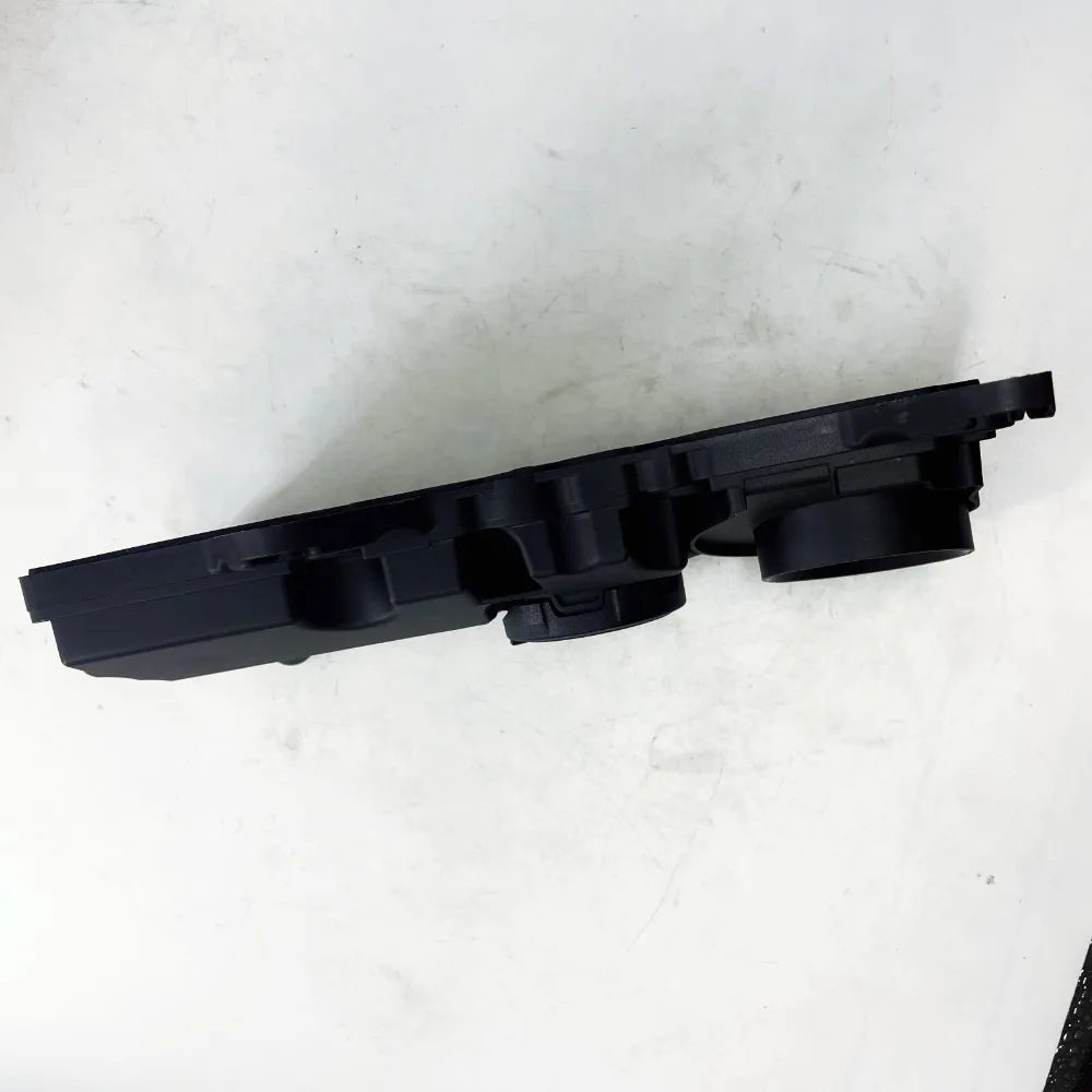 جودة عالية جديدة ل 32140004 غطاء الصمام فخ الزيت PCV لفولفو S60 S90 XC90 V60 V90 XC40 XC