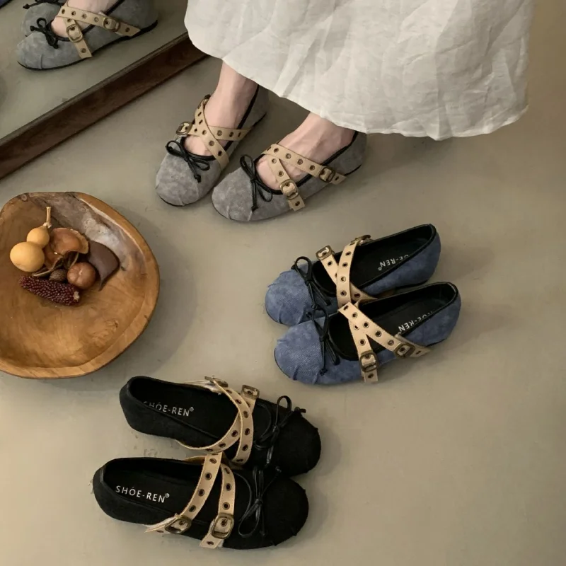 Zapatos Mary Jane de punta redonda Retro de diseñador para mujer, calzado de Ballet poco profundo con hebilla cruzada a la moda, vestido cómodo, zapatos individuales suaves