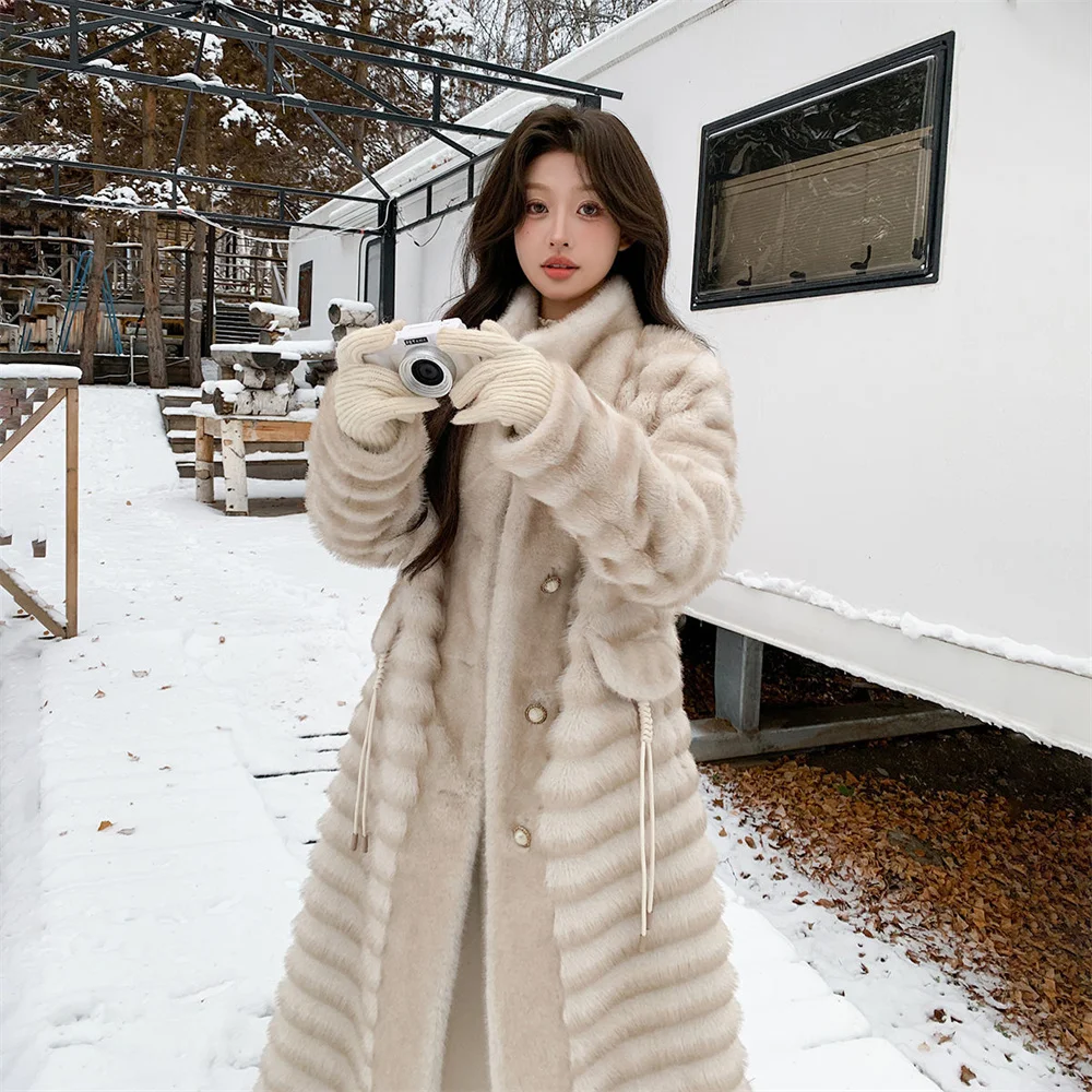 الجملة طويلة فو فرو المنك معطف امرأة عالية الجودة تقليد الفراء الشتاء سترة المرأة رقيق الفراء سميكة الدافئة ملابس خارجية الشارع الشهير