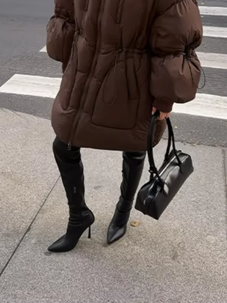 

Коричневая негабаритная куртка-пуховик для женщин с высоким воротником и длинными рукавами на талии, с несколькими карманами, теплое пальто, зимняя женская одежда 2025 г.