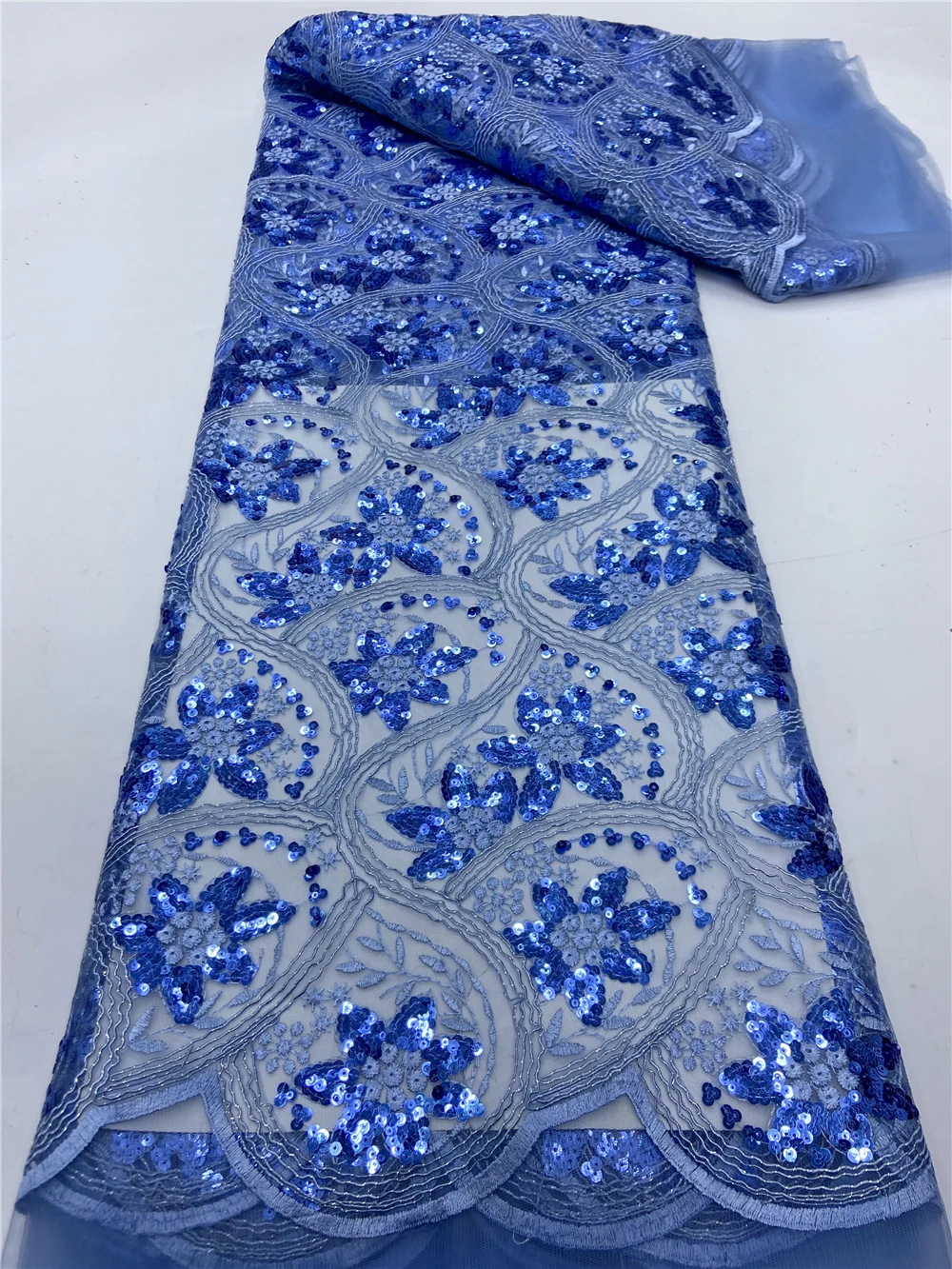 

2024 High Quality Sequence French Nigerian Sequins Net African Tulle Mesh Sequence Lace Fabric For Dress