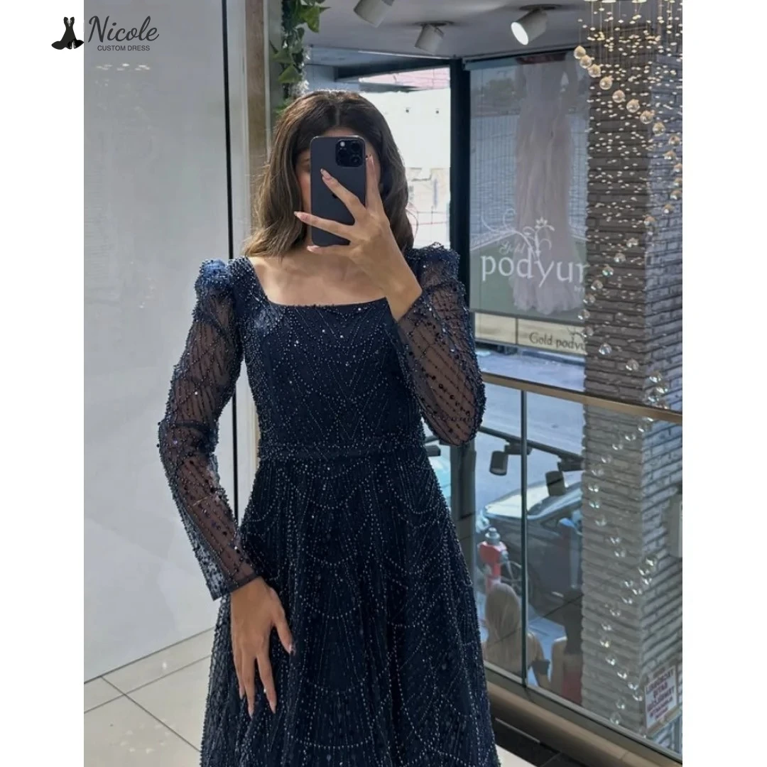Nicole ligne une femme robe élégante de luxe col carré robe de bal luxueuse 2025 sur mesure robes de soirée luxueuses pour femmes