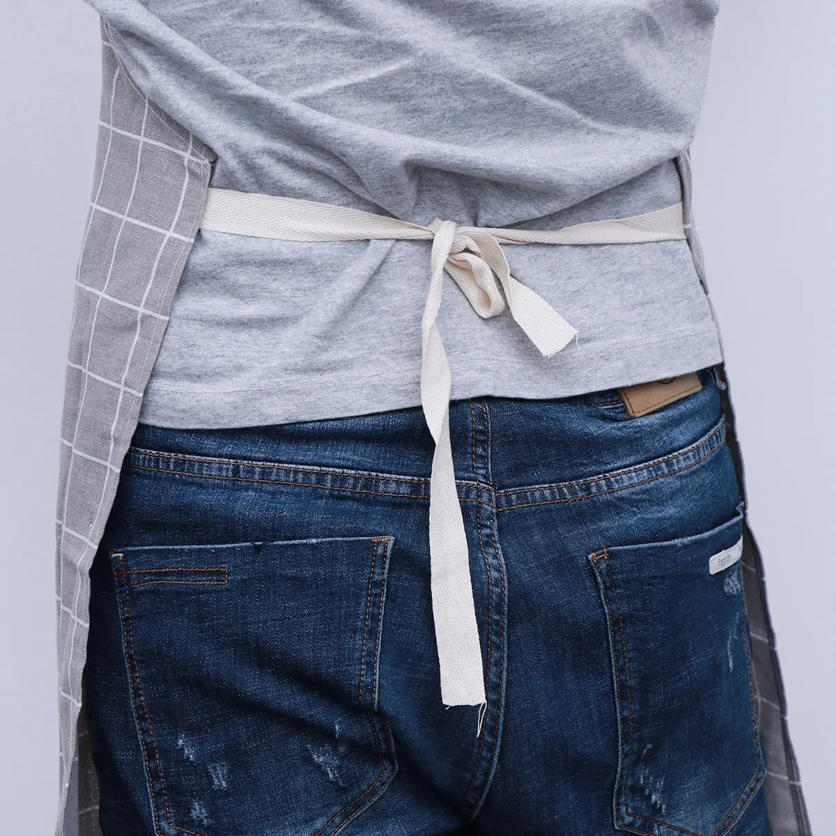 

Bib Apron For Men Women Plaid Halter Kitchen Workwear Pocket Grey Apron Lightweight Waterproof Bandage