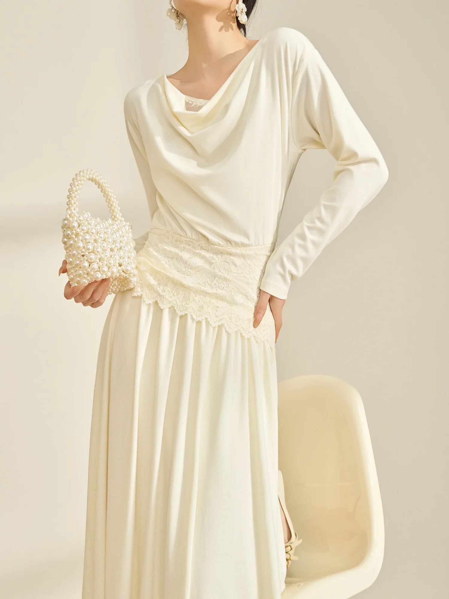 

Элегантная юбка Flowing Era с кружевными вставками и эффектом двухслойности, с завышенной талией, красиво продуманный дизайн для повседневной носки весной