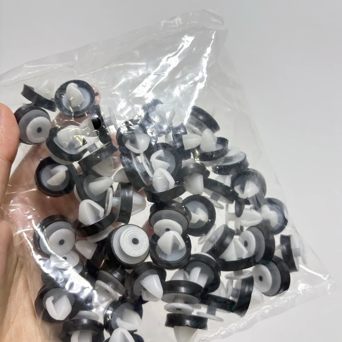 

50pcs/bag Anti Rattle Door Card Interior Panel Trim Clips Multispace Fastener Bumper Lining Accessories Seal Parts Protective