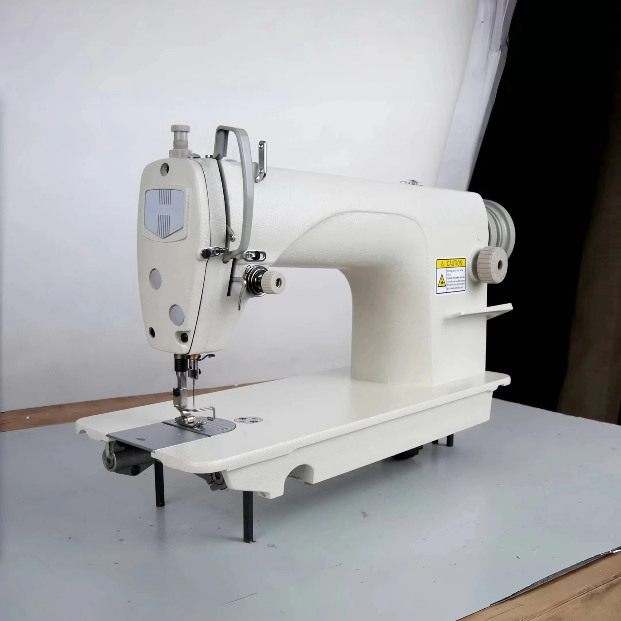 Best 8700 High Speed Maquina De Coser Industrial Long Arm Electronic Lockstitch Sewing Machine for Garment Clothes Coudre