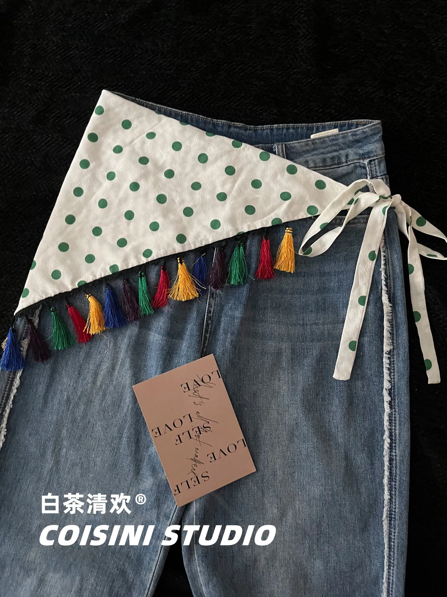 

Stylish Polka Dot Triangle Scarf Multi-use Headband Waist Belt Tassel Decor Women Layering Fashion Bandana