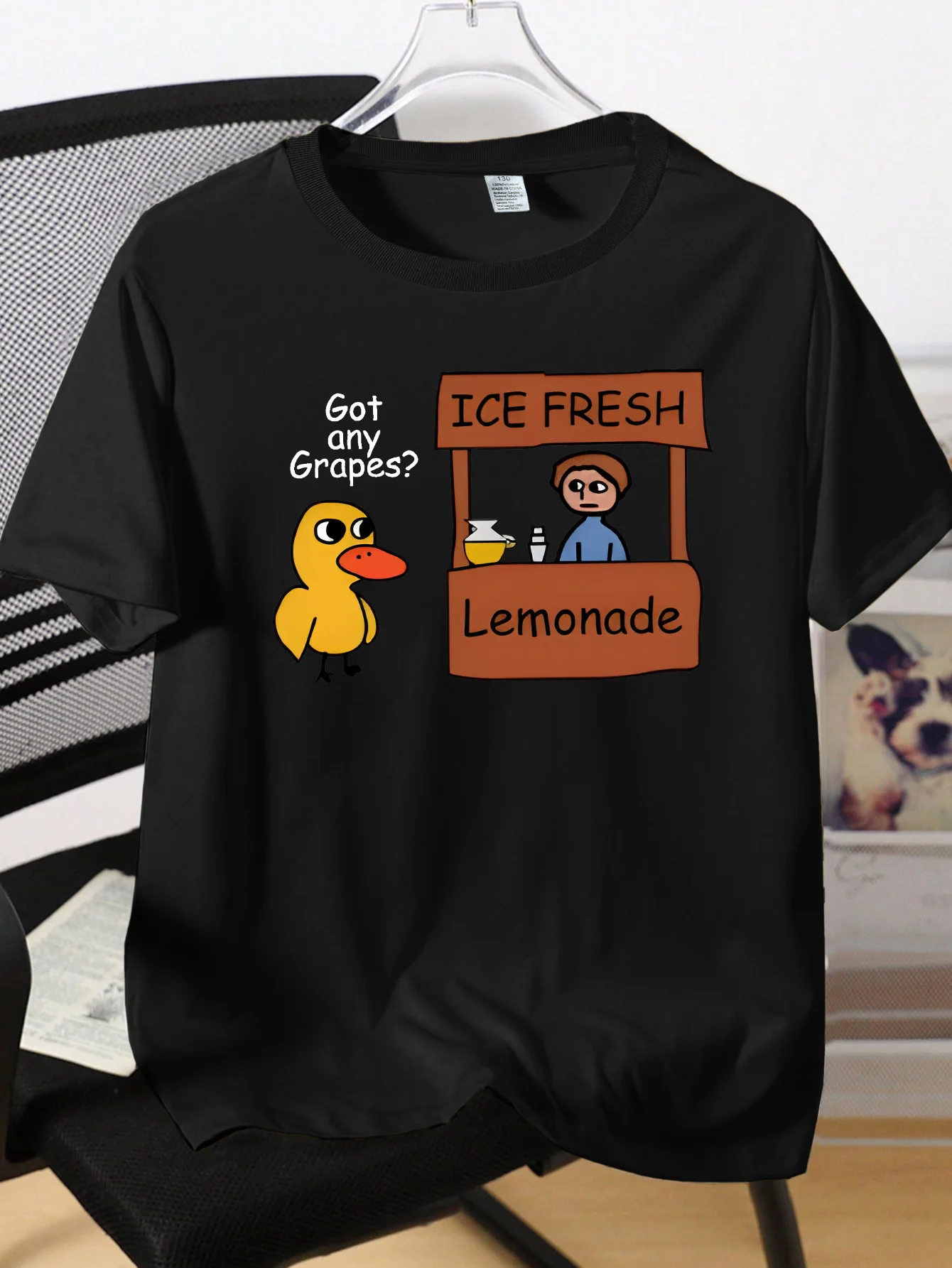 

Got Any Grapes Playful Cartoon Duck & Lemonade Stand T-Shirt 100% Cotton O-Neck Short Sleeve Summer Casual Mens T-shirt