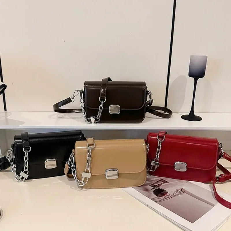luxury-everyday-tote-designer-diaper-bag-women-large-capacity-elegant-leather-crossbody-handbag-for-reliable-and-stylish-carry