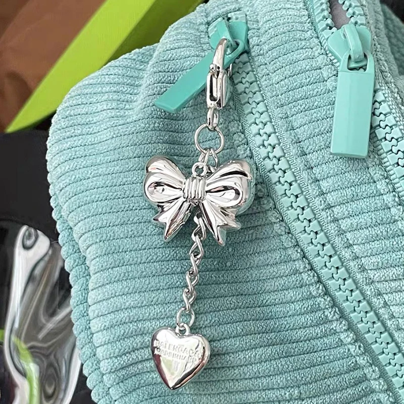 Y2K Silver Color Heart Bow Keychain Vintage Metal Bowknot Keyring Fashion Bag Pendant Backpack Hanging Accessories