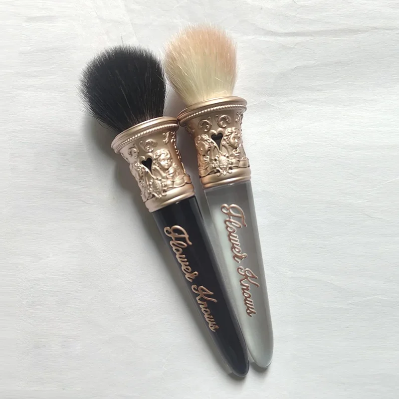 Flower Knows Little Angel Highlight Brush Rouge Puder Rouge Pinsel Wolle Highlighter Make-up Pinsel