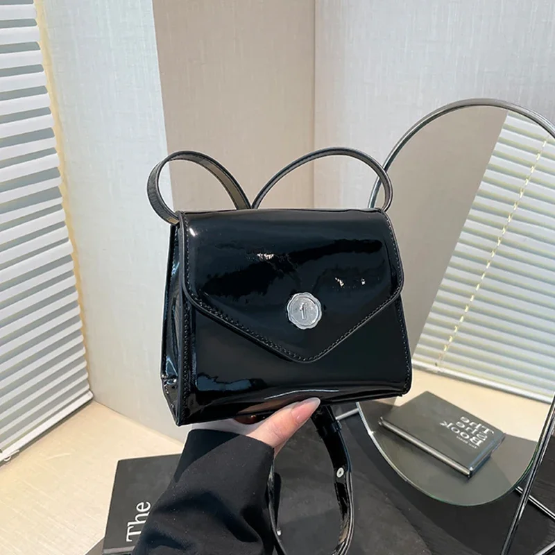 

Glossy Patent Leather Shoulder Bags for Women 2025 Trend Textured Mini Square Bag Female Daily Casual Phone Purse