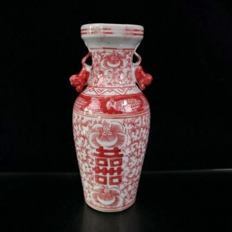 

Old Chinese Blue White Porcelain Double Happiness Pattern Vase Red