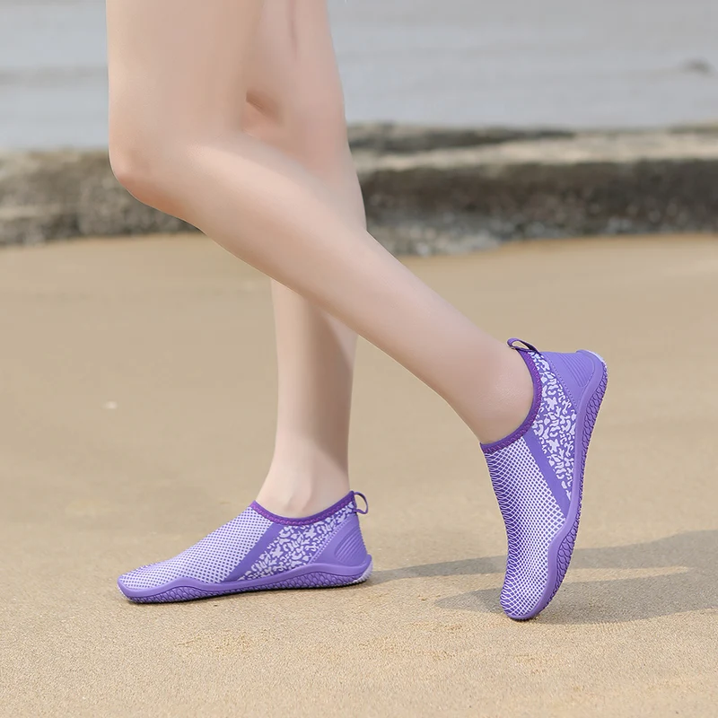 Quick-Dry Beach Water Shoes Women Swimming Aqua Slippers Barefoot Surfing Upstream Sneakers Men Seaside Shoes