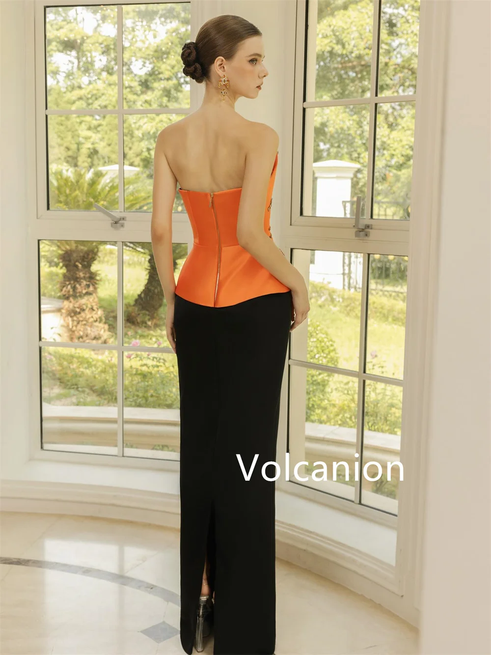 فساتين طويلة بدون حمالات مستقيمة مطرزة بطيات مخصصة مناسبة مخصصة للسهرات المتألقة رسمية رائعة