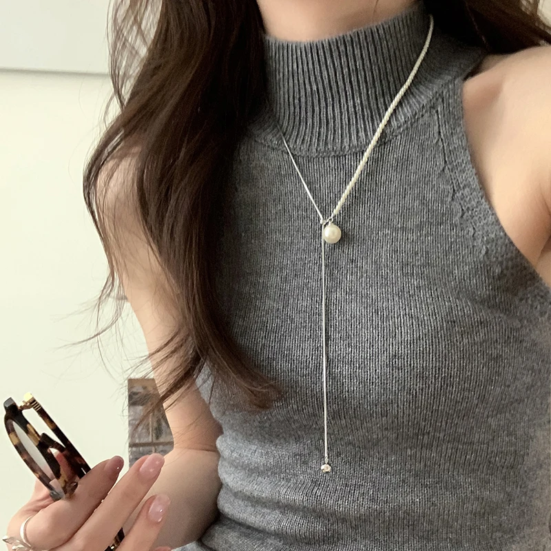 2024 New Design Pearl Pulling Snake Bone Chain Long Necklace For Womens Girls Fashion Accessories Sweater Chain Party Jewelry
