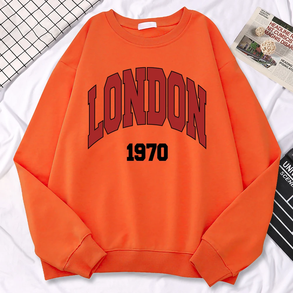 Winter Harajuku Women\'S Pullover London 1970 Letter Printing Hoodies Comfortable All-Math Sweatshirt Crewneck Loose Female Tops