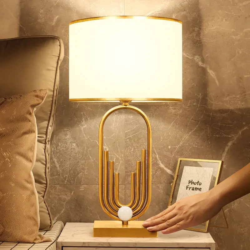 

Table lamp light luxury bedside high-end living room bedroom study hotel gold touch remote control new Chinese bedside lamp