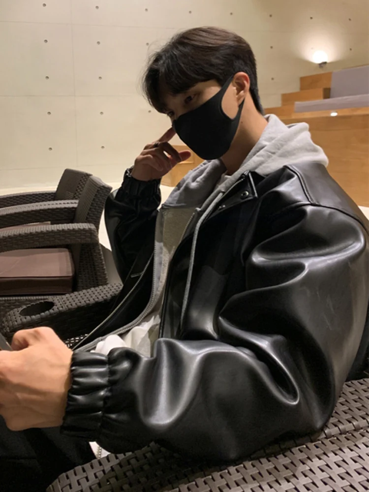 

Стильная кожаная куртка для мужчин: модная, высококачественная, весенне-осенняя, в американском мотоциклетном стиле, из искусственной кожи, на молнии.