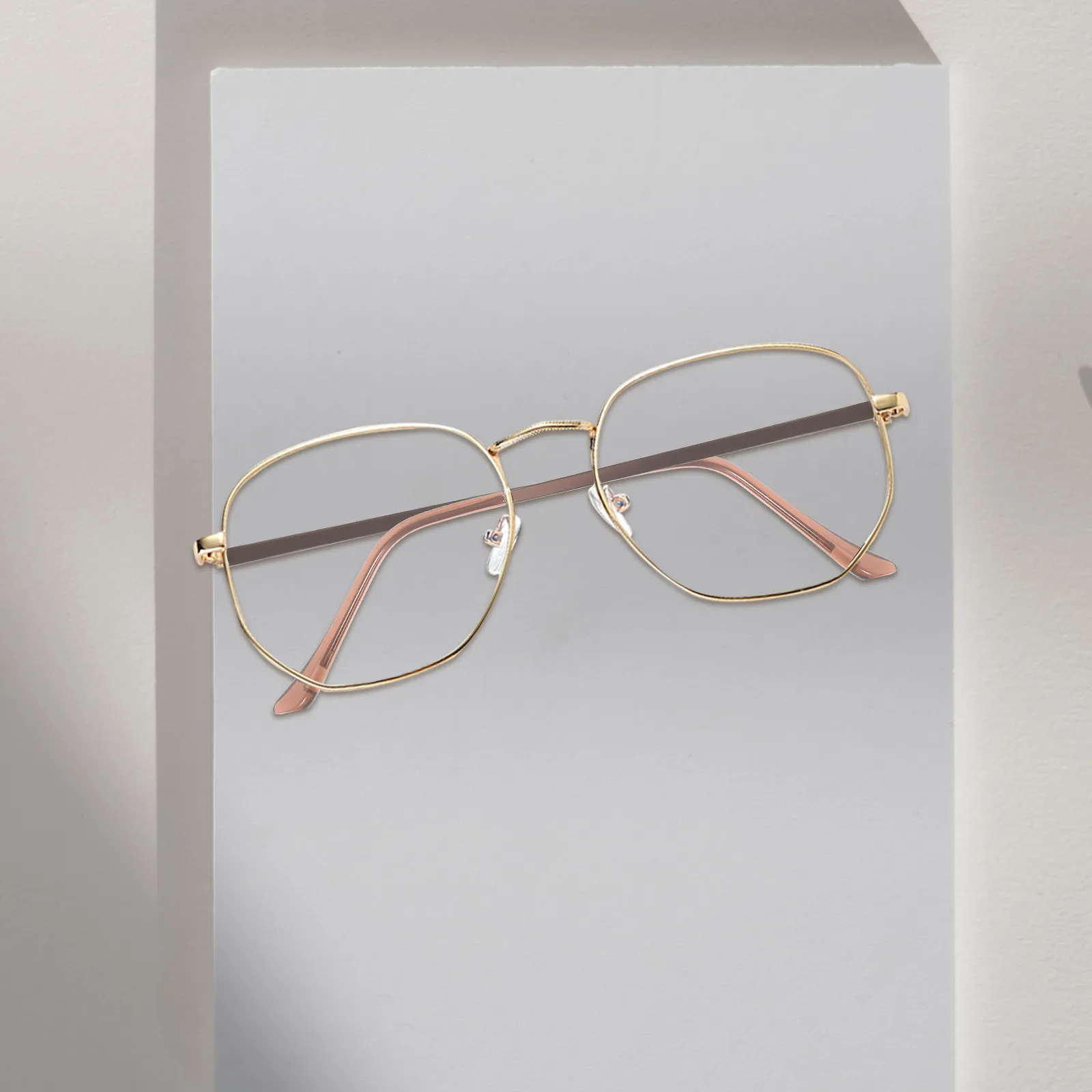 

Комплект для замены дужек очков: 1 пара универсальных дужек из смолы и металла для комфортного ношения, для солнцезащитных и корригирующих очков