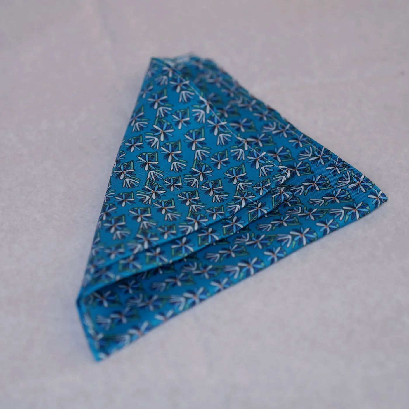 جيب رجالي مربع الخريف وصول جديد للولائم إكسسوار عصري لملابس السادة الرسمية