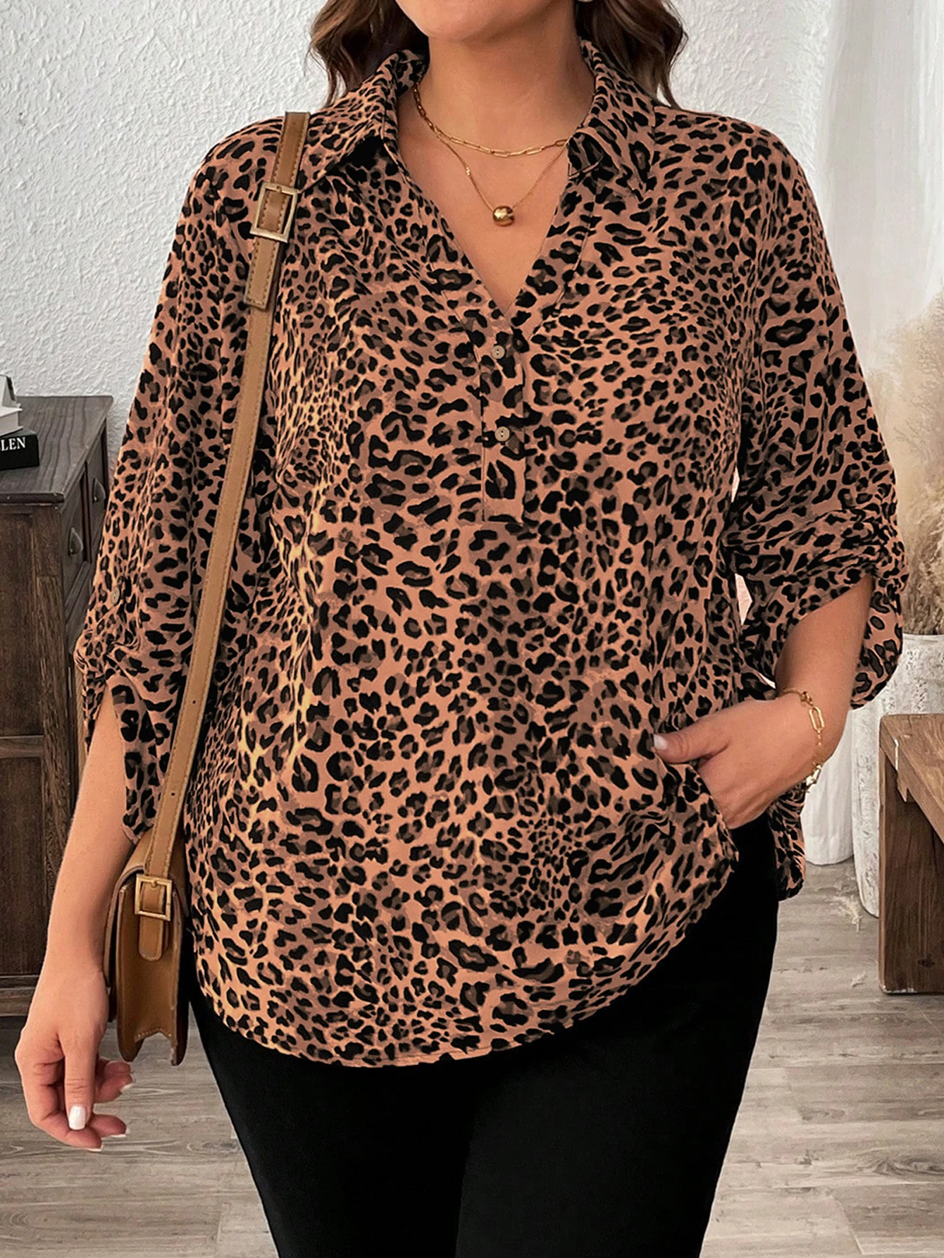 Plus Size Women Leopard Print Blouse Lapel Collar Half Button 3/4 Sleeve Roll Tab V Neck Loose Casual Shirt Autumn Tops