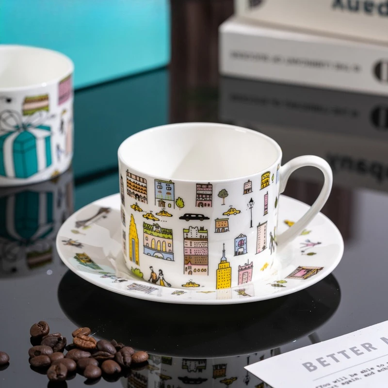 

Luxury and trendy gift box pattern, mug, breakfast cup, new fashionable urban coffee cup, dish, milk cup