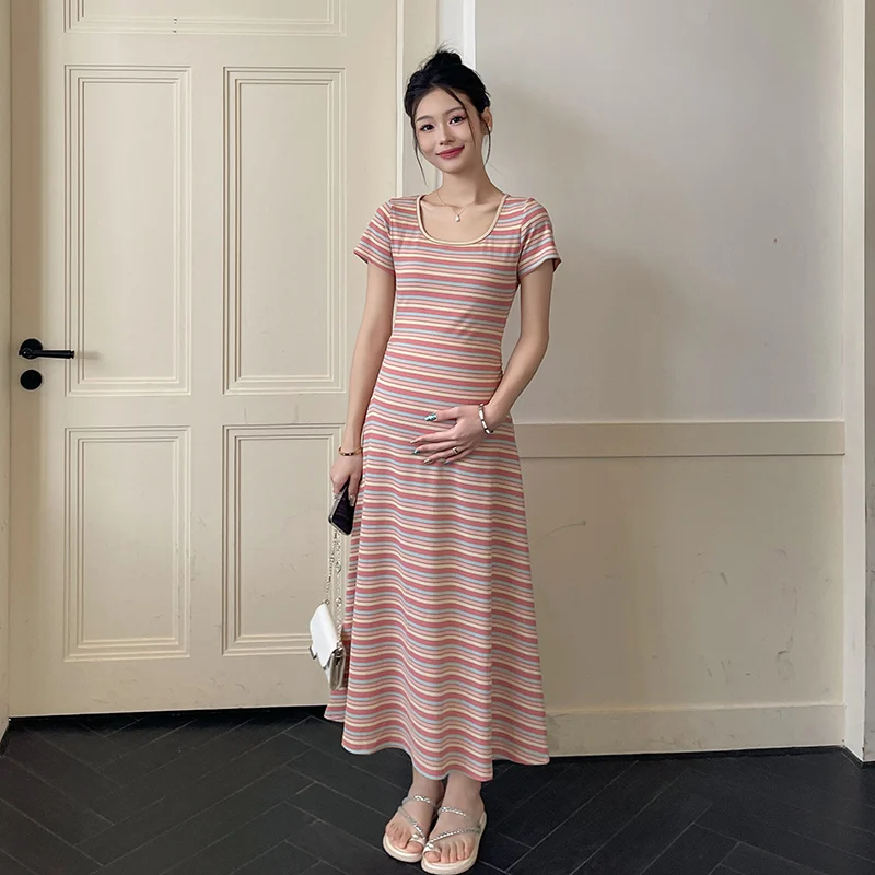 

Summer Short Sleeved Pregnant Women Rainbow Striped Dress Elegant Maternity Knitting Dress Stretched Pregnancy Holiday Clothes