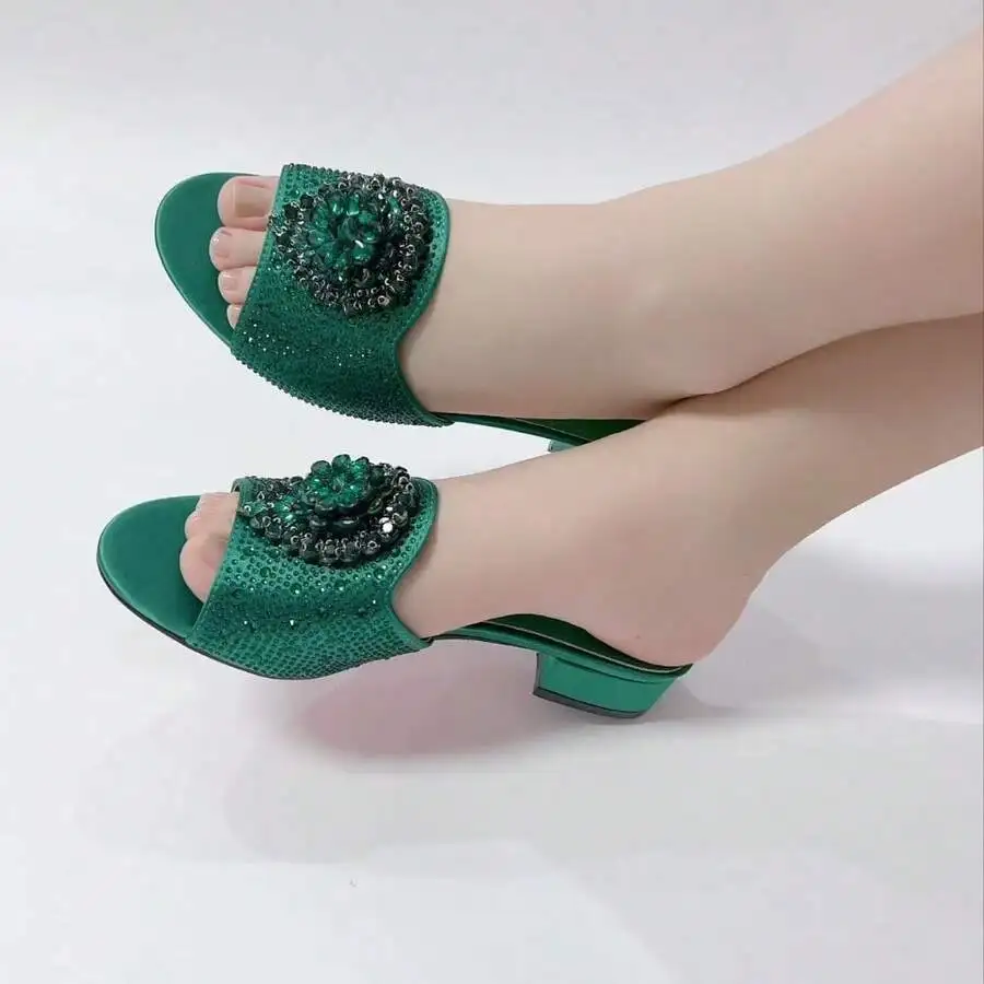 

Emerald Green Rhinestone Flower Mules Women Mid Heel Slip On Dress Sandals For Wedding Party Evening