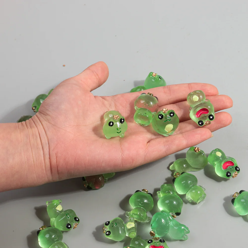 10pcs Cute 3D Frog Resin Bead Charms Green Animal Pendants for Keychain Necklace Earring DIY Jewelry Making Findings Accessories