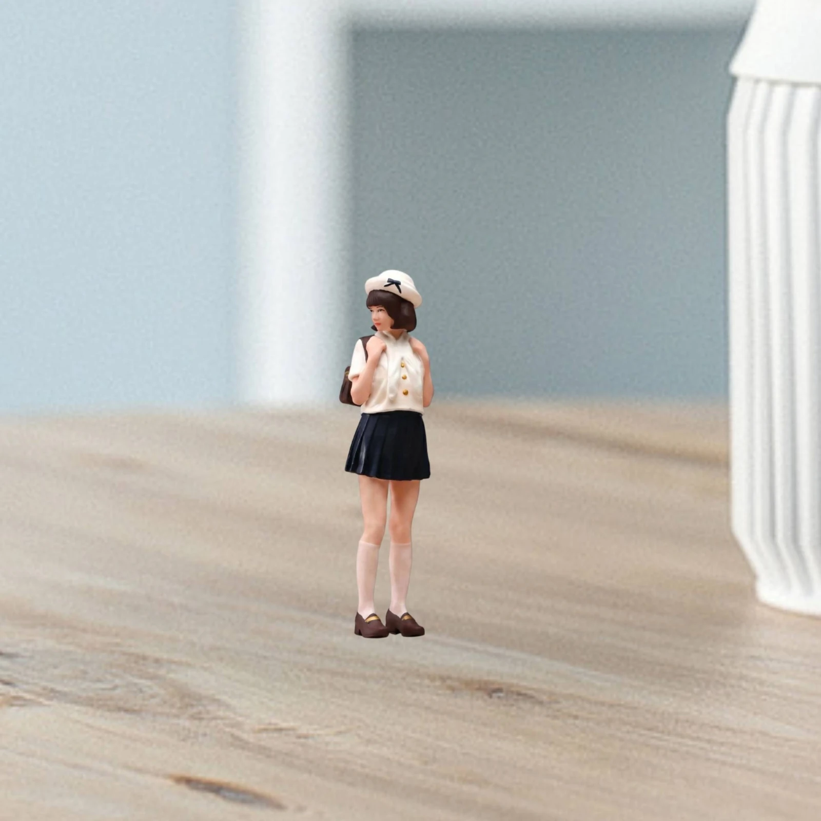 

Miniature Woman Figurine Standing Pose Hand-Painted Figurine Lady Miniature Figure Pleated Skirt Display Figure Fine Workmanship