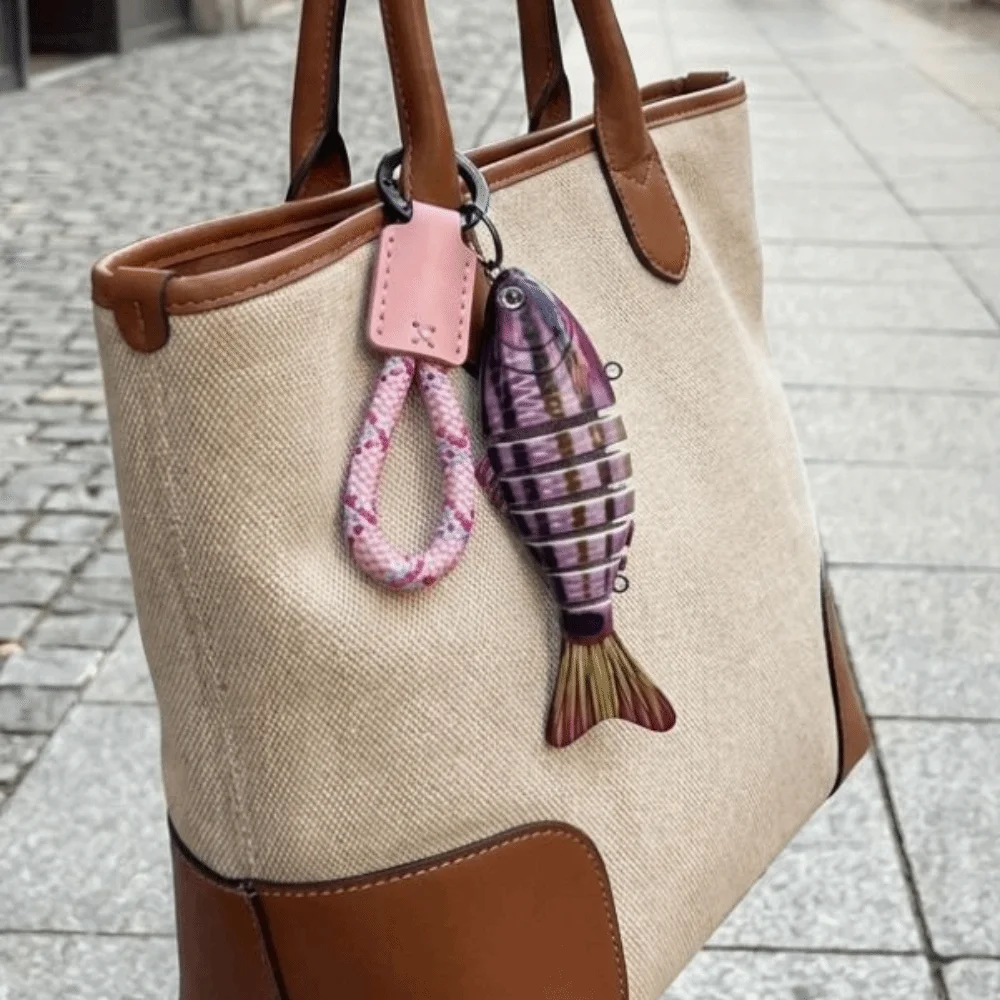 Novelty Multi-jointed Fish Keychain Hand-wrapped Leather Braided Rope Fish-shaped Keychain Realistic Nylon Rope