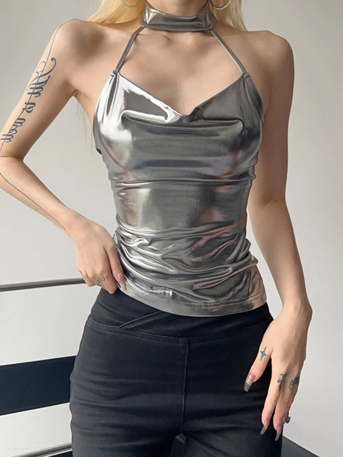 Sexy Slim Fit V-Ne Strap Weste WEIRD PUSS Street Sle ort Länge Reine Farbe Damen Top Faionable Vielseitig Ne Circle