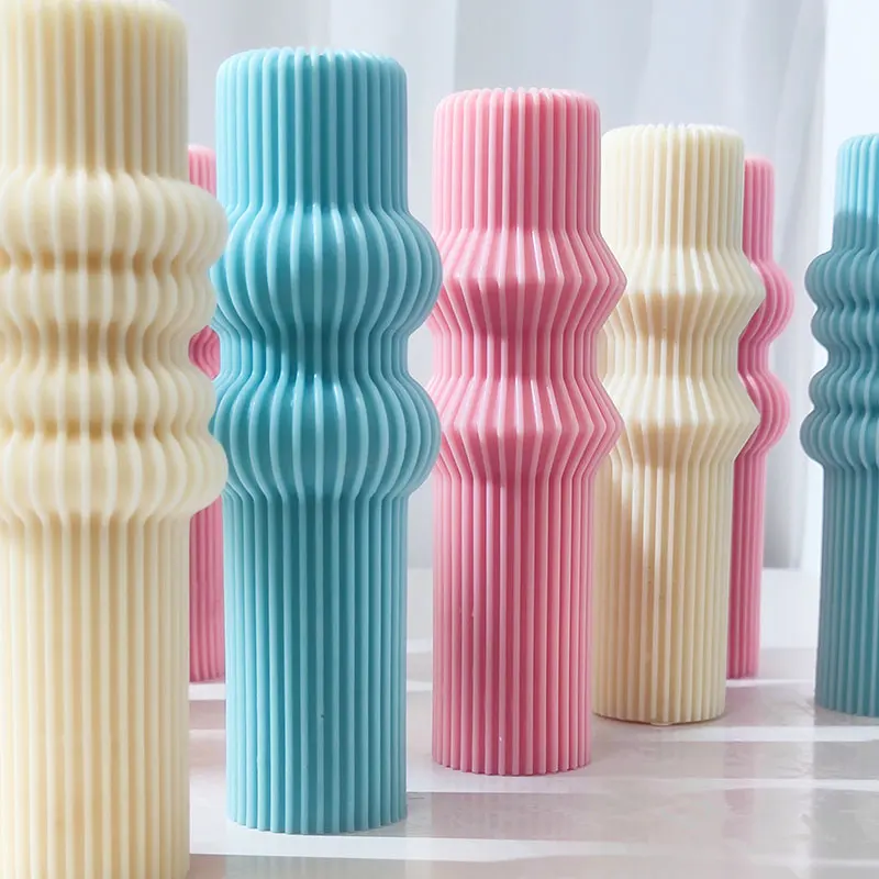 Original aristocratic European-style striped pillar candle mold for DIY handmade aromatherapy candles as an ornament