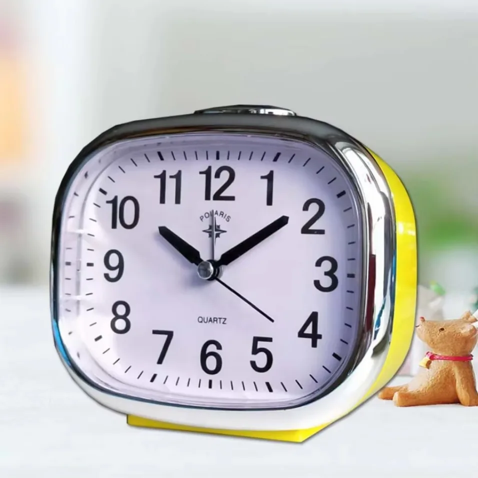 Non Ticking Mechanical With Night Light Home Use Desk Large Display Silent Sweep Snooze Bedside Decoration Alarm Clock 1pc